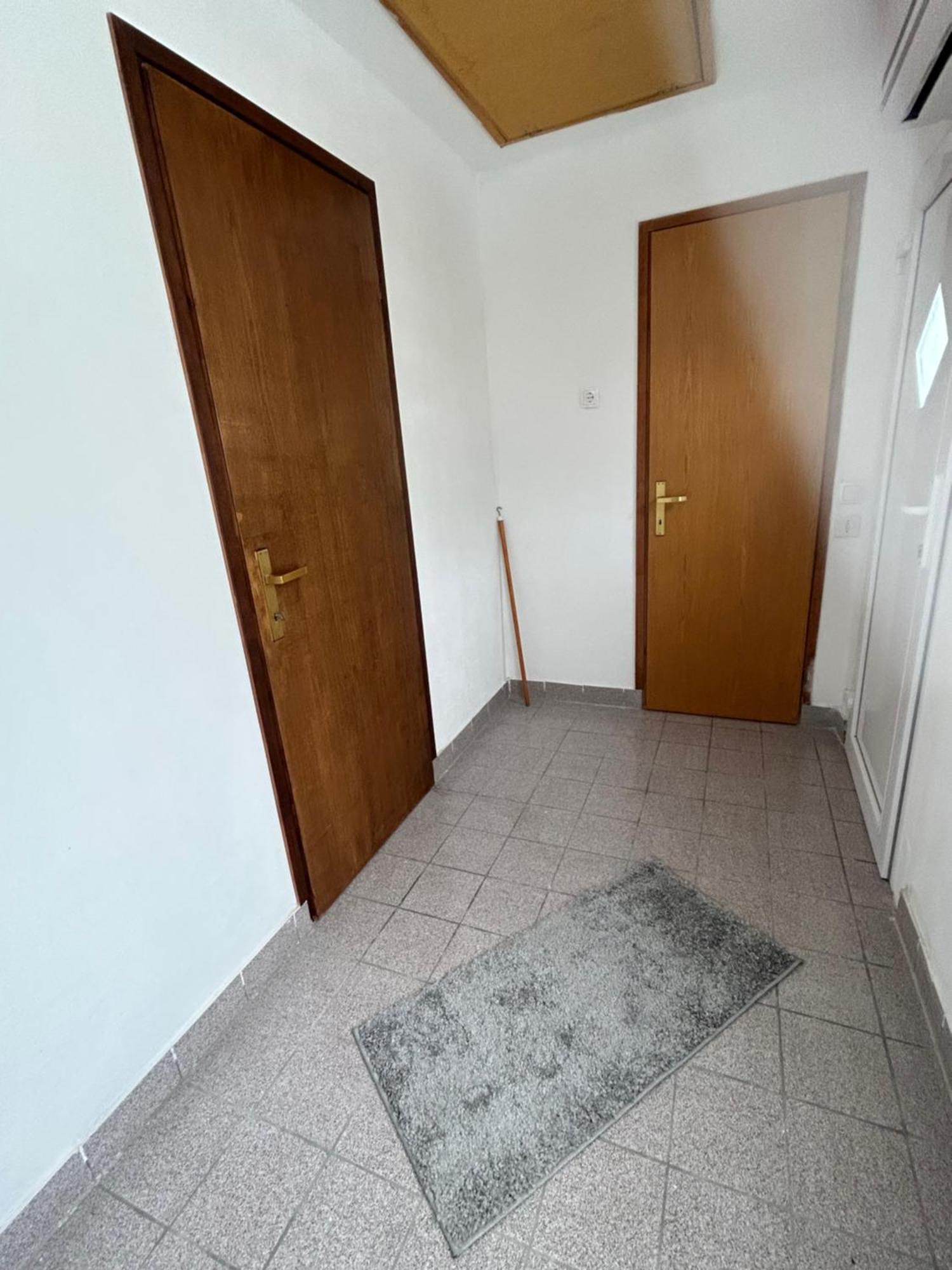 Apartmani 드라말리 외부 사진