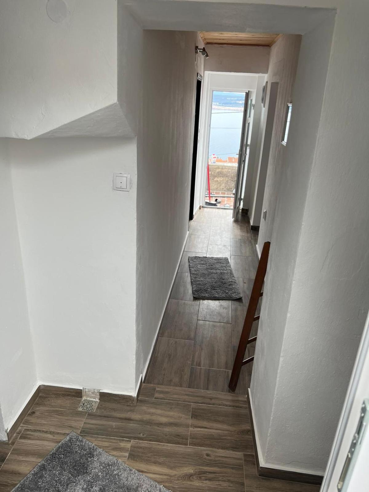 Apartmani 드라말리 외부 사진