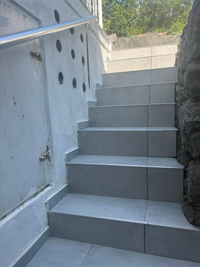 Apartmani 드라말리 외부 사진